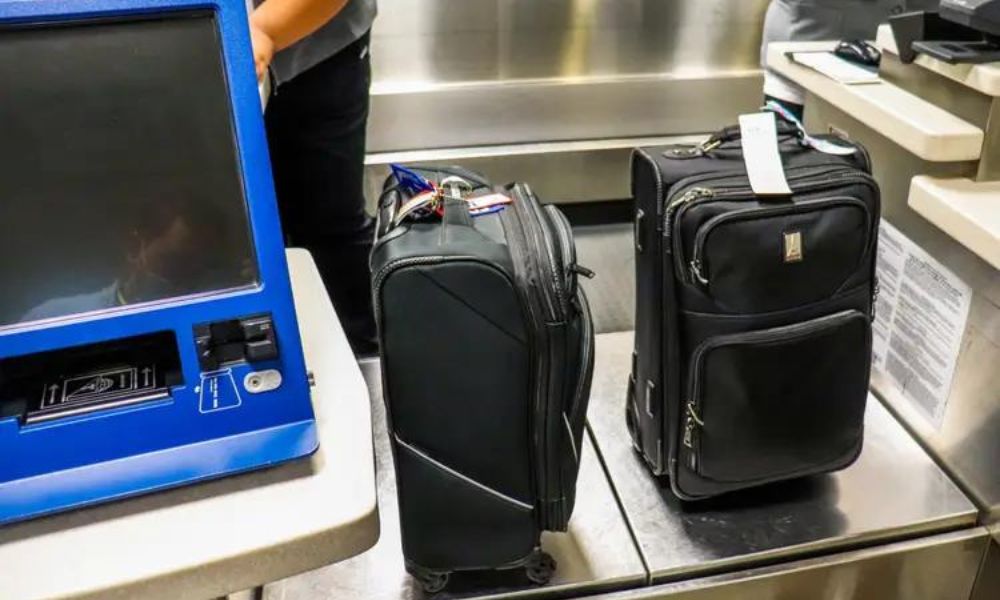 Avelo Airlines Baggage Rules for Checked Items