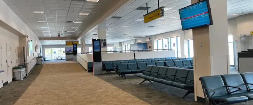 Madagascar Airlines AMY Terminal – Ambatomainty Airport