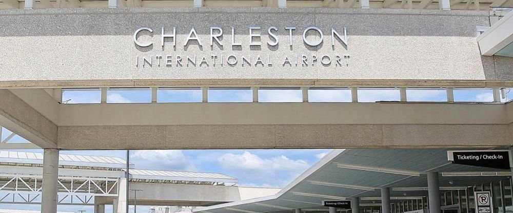 CommuteAir CHS Terminal – Charleston International Airport