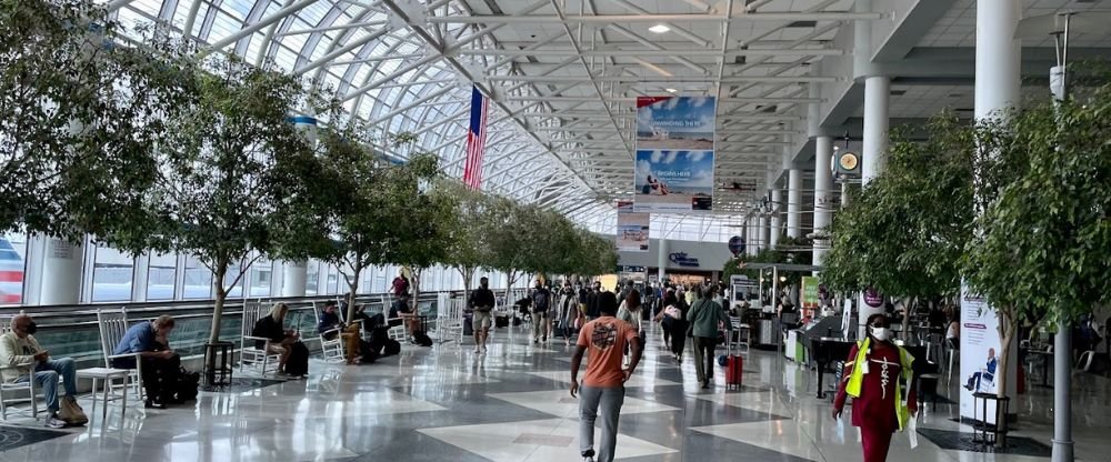 Spirit Airlines CLT Terminal – Charlotte Douglas International Airport