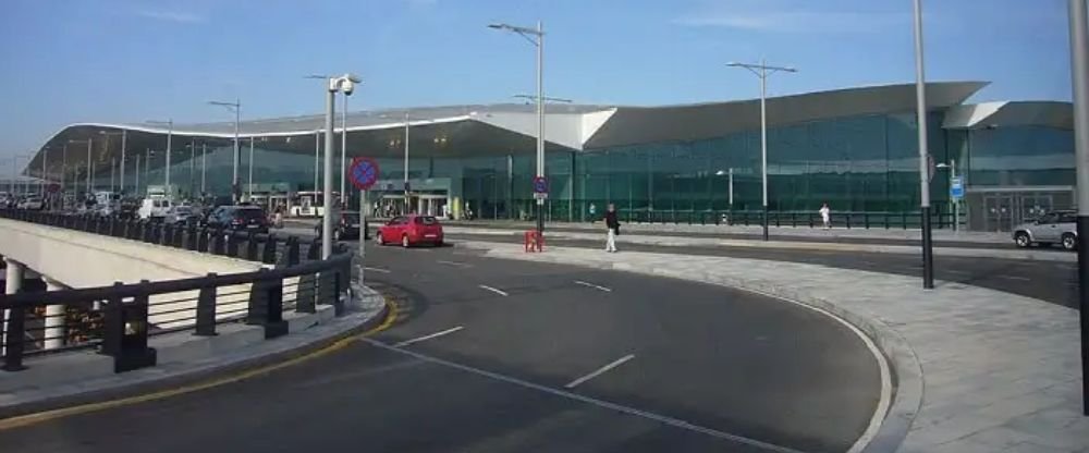 SkyUp Airlines BCN Terminal – Josep Tarradellas Barcelona-El Prat Airport