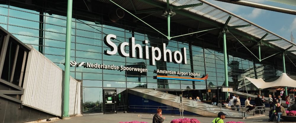 LOT Polish Airlines AMS Terminal – Schiphol Amsterdam Airport