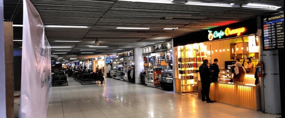 Singapore Airlines CGP Terminal – Shah Amanat International Airport