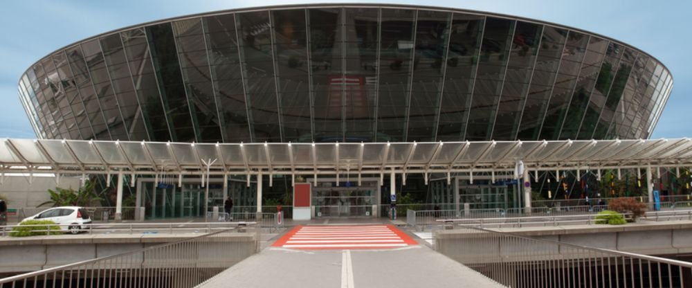 Emirates Airlines NCE terminal – Nice Cote d’Azur Airport