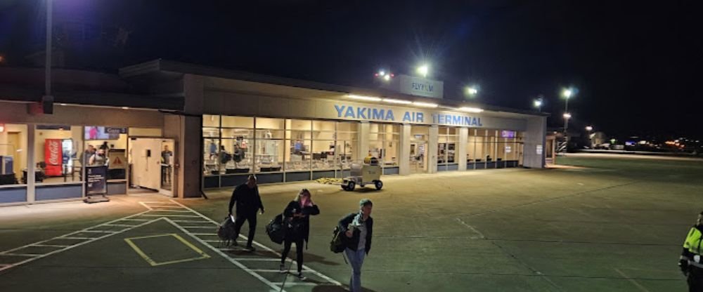 Alaska Airlines YKM Terminal – Yakima Air